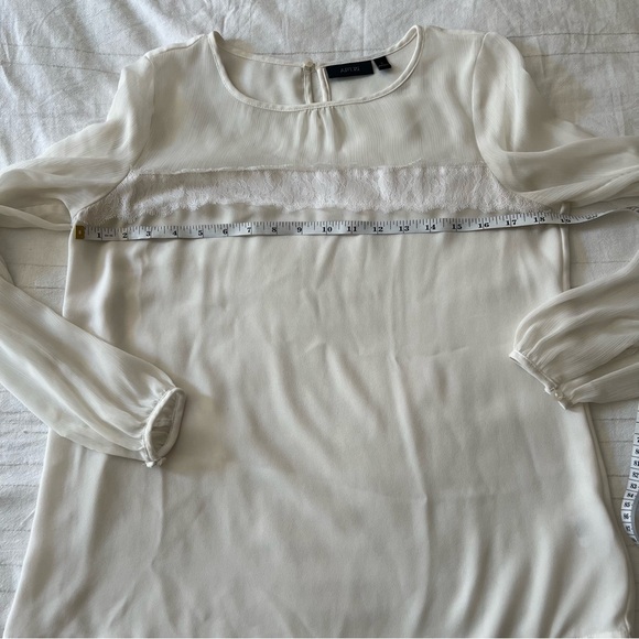 Apt. 9 • Ivory Sheer Yoke Blouse with Eyelash Lace Ribbon • Size Small - Picture 7 of 9